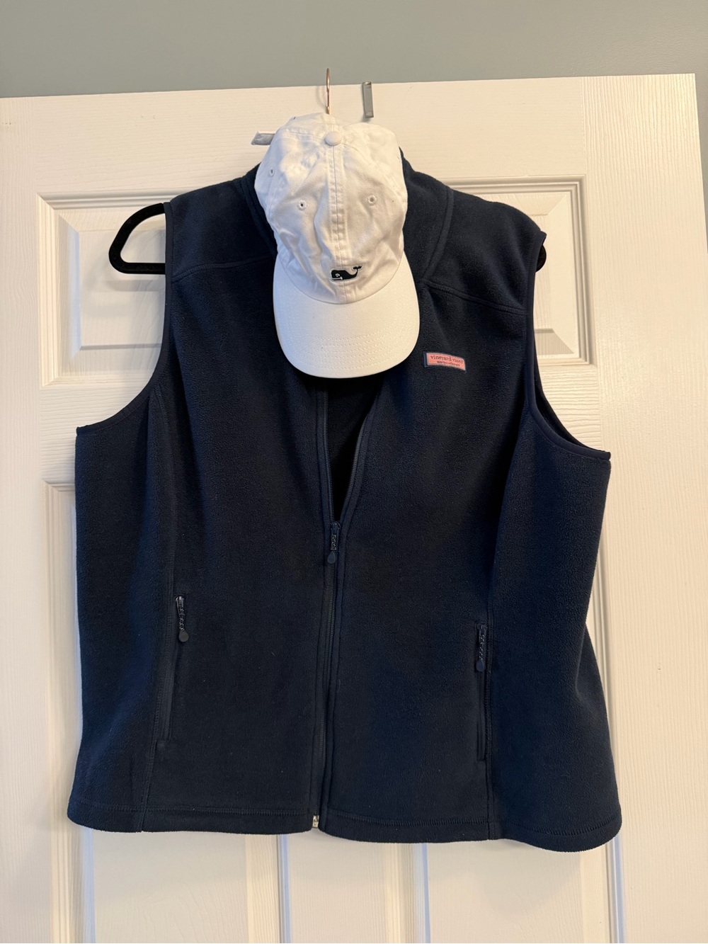Vineyard Vines Navy Sleeveless Fleece Vest and Hat